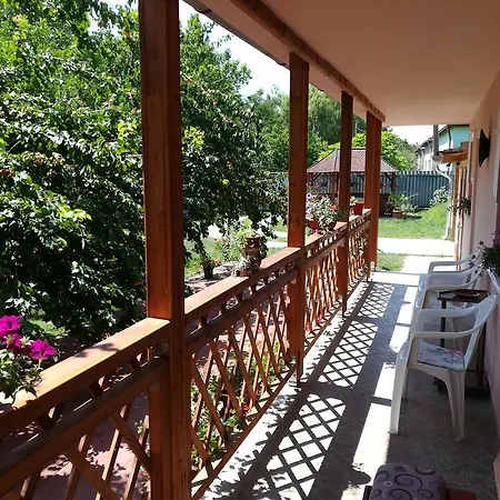 Tiszavirag Apartmanhaz * Сегед