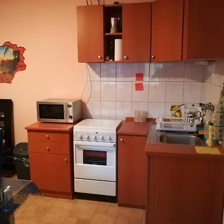 Tiszavirag Apartmanhaz Сегед